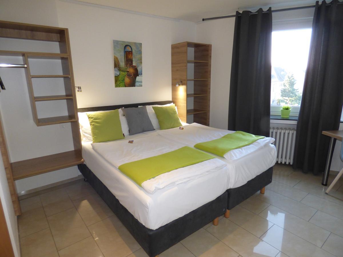 Hotel Art Inn Динслакен Екстериор снимка