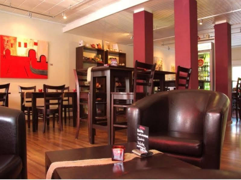 Hotel Art Inn Динслакен Екстериор снимка