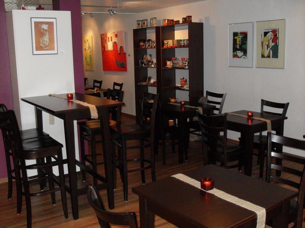 Hotel Art Inn Динслакен Екстериор снимка