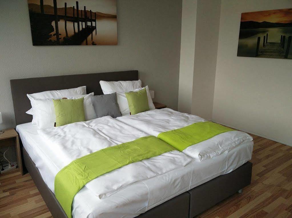Hotel Art Inn Динслакен Екстериор снимка